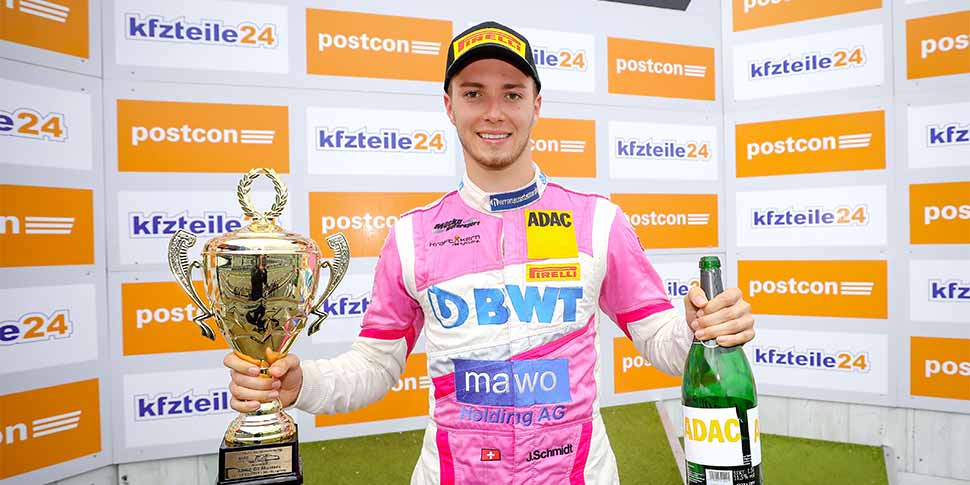 Schweizer Jeffrey Schmidt neu im Team