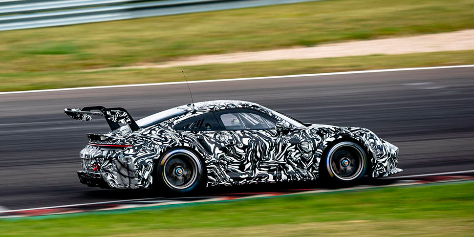 Porsche Cayman Pro4