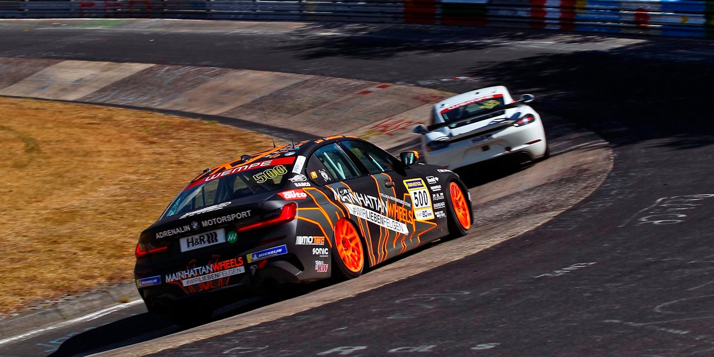#650 MAXSEL-Energy Solutions BMW 240i auch beim 6h-Rennen siegreich