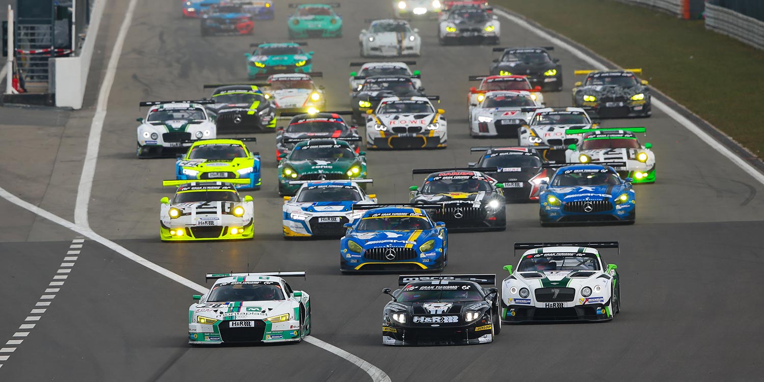 Doppelsieg für Phoenix Racing beim Auftakt